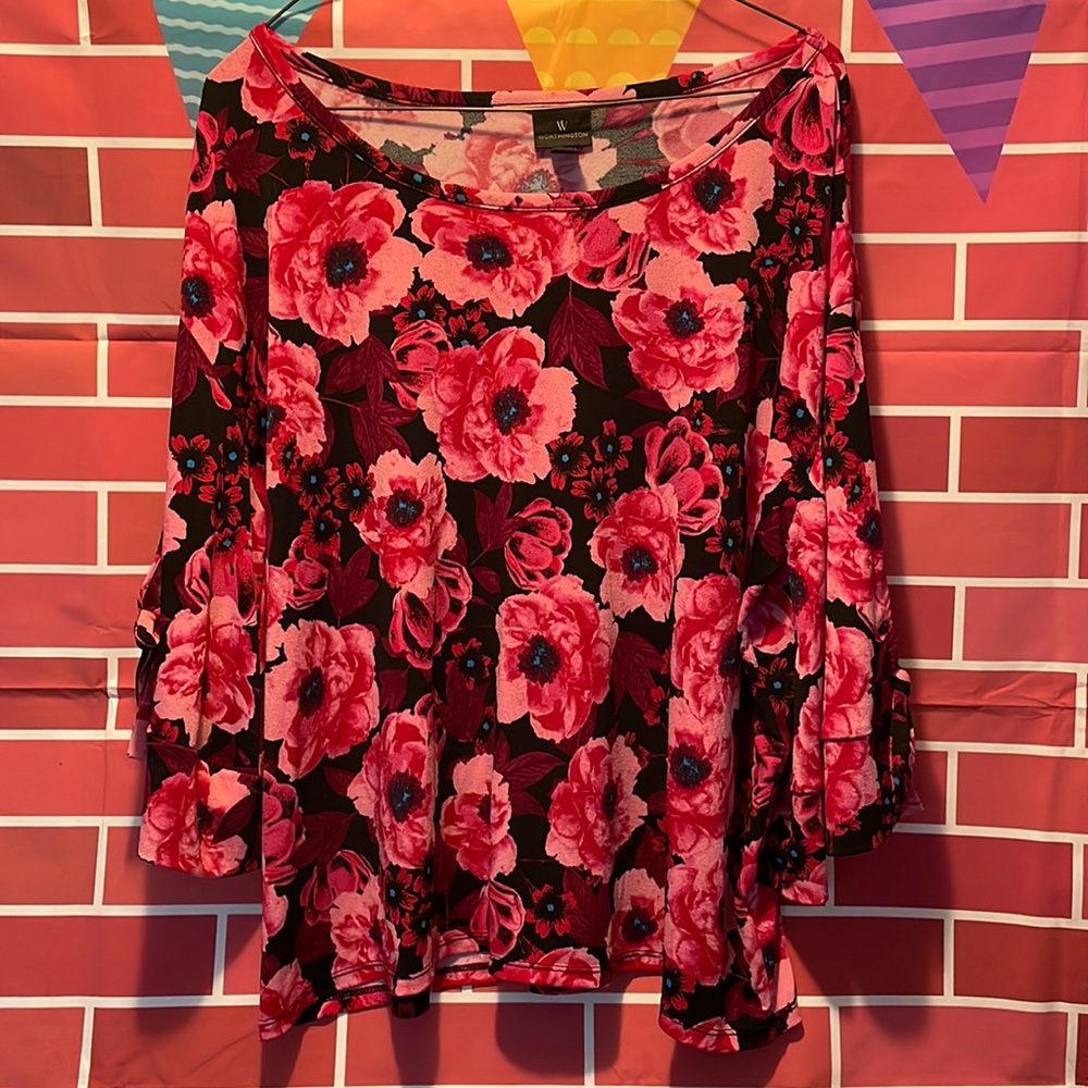 Beautiful Worthington Flowered 3/4 Flare Sleeve Top size XXL